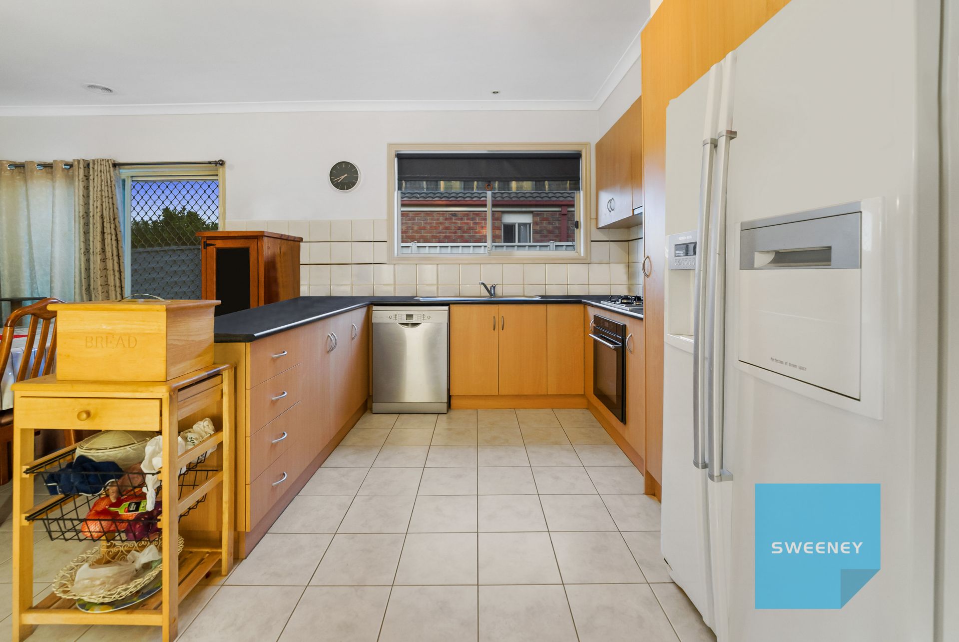 19 Macklin Way, Caroline Springs - Thumbnail 5