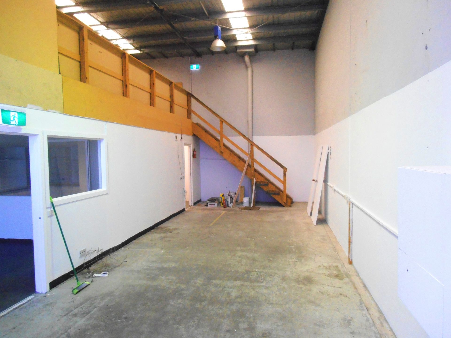 GREAT LITTLE OFFICE/WAREHOUSE