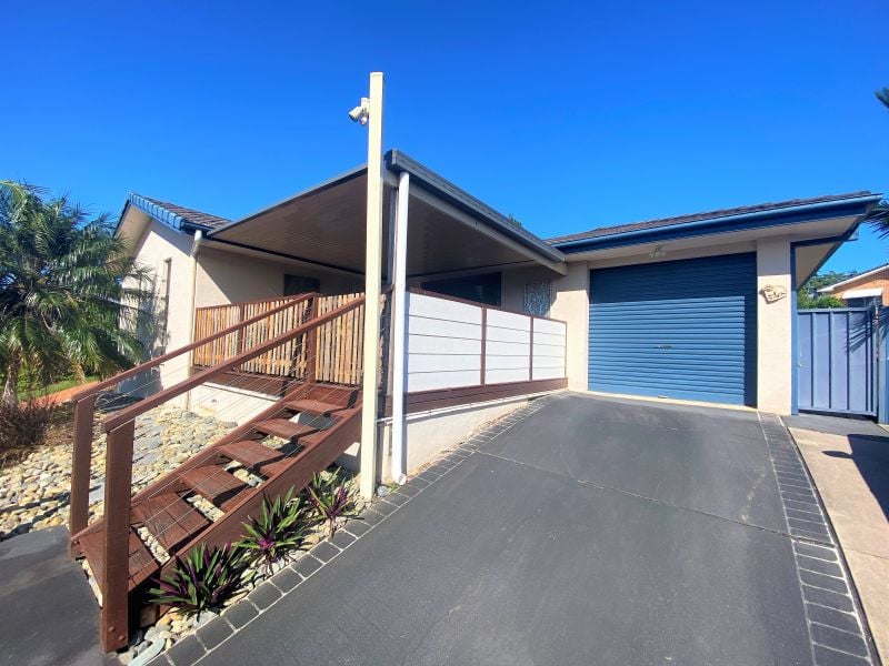 Fully furnished, move in & relax!