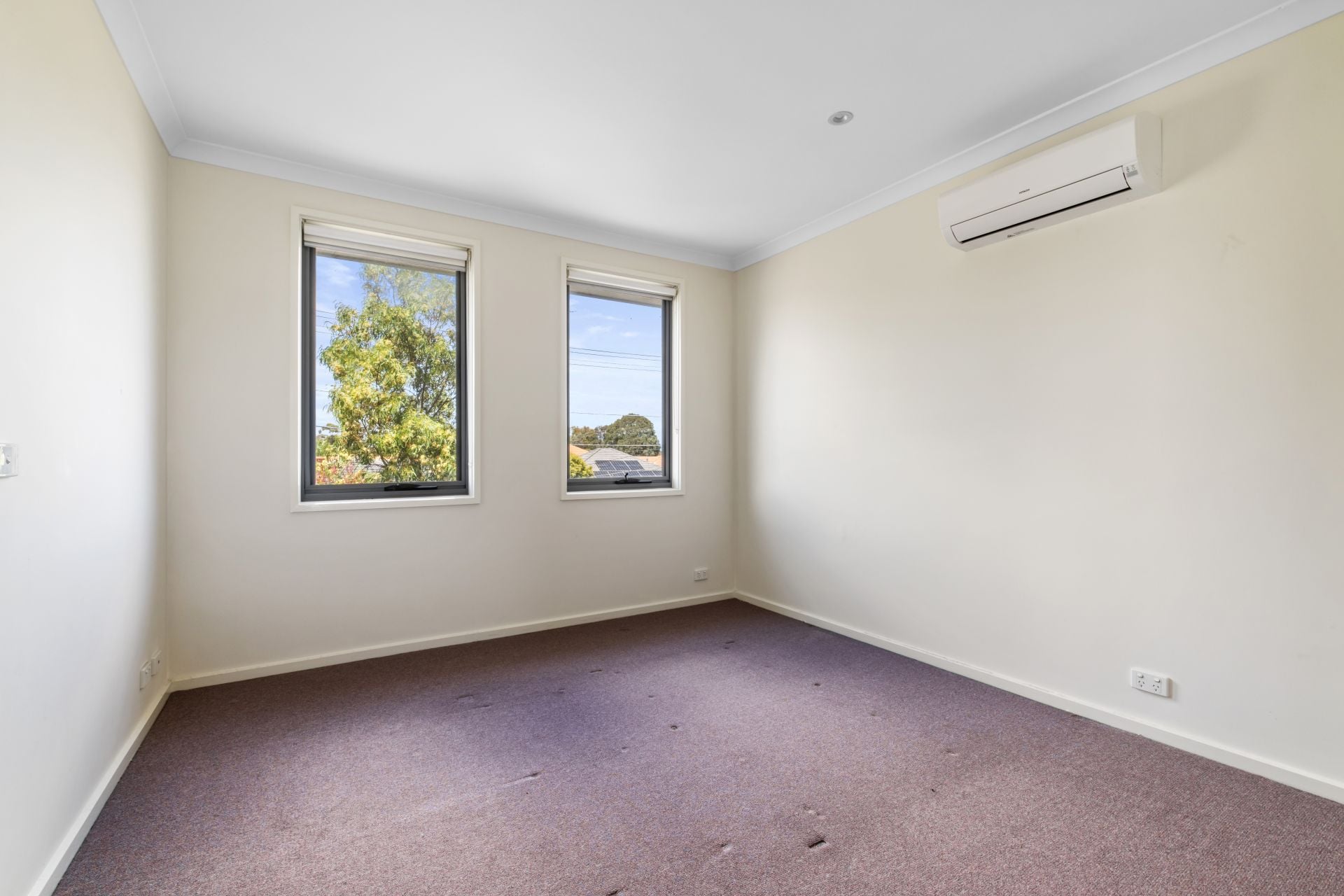 Spacious, Stylish And In Such A Central Location!