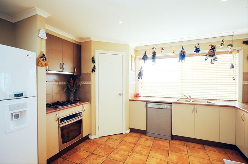 17 Baker Street, Bacchus Marsh - Thumbnail 7