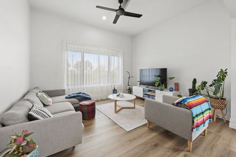 7 Cameron Street, Golden Point, Golden Point - Thumbnail 8