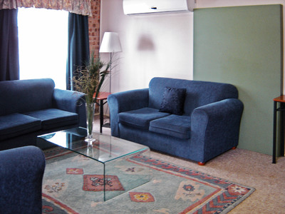 MOTEL LEASEHOLD FOR SALE - SOUTH COAST - 4 STAR