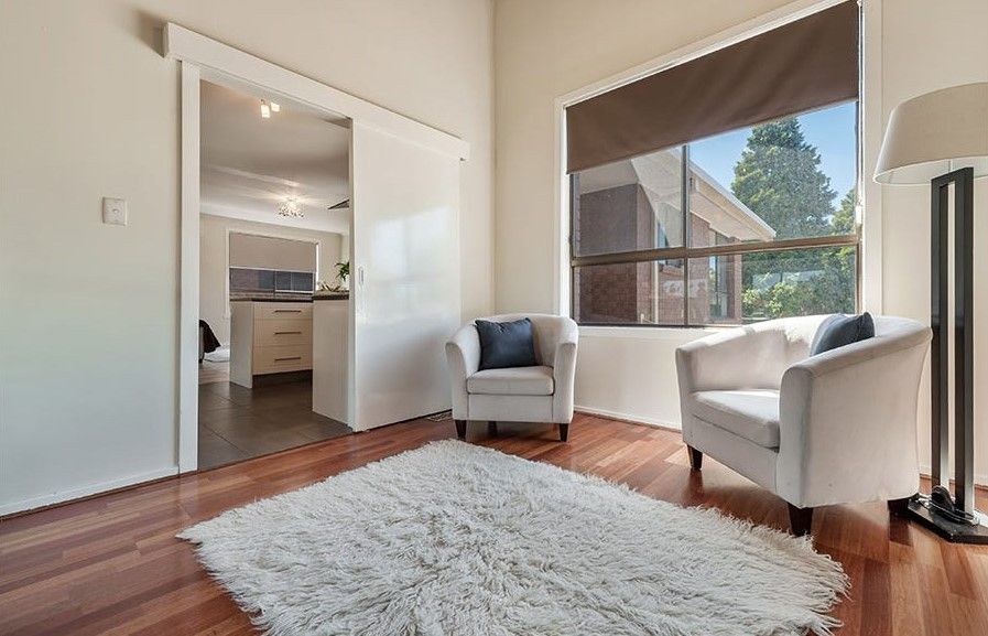 Family Home in A Prime Location!!!
