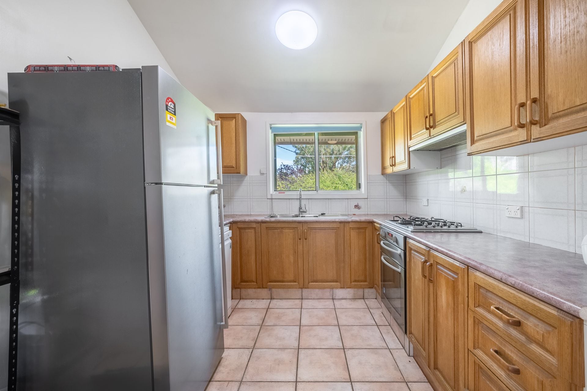 5 Clara Place, Queanbeyan, Queanbeyan - Thumbnail 2