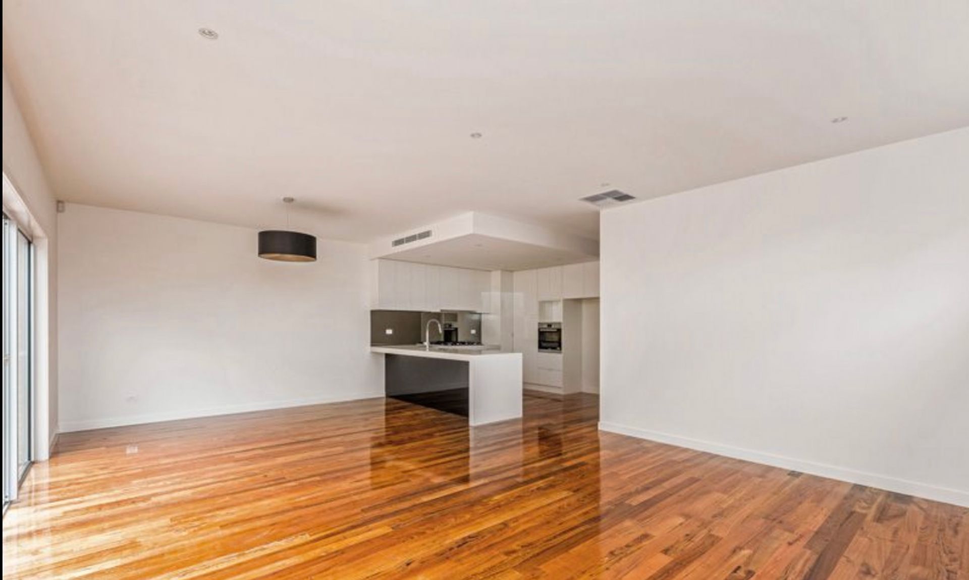 107 Seventh Avenue, Altona North - Thumbnail 4