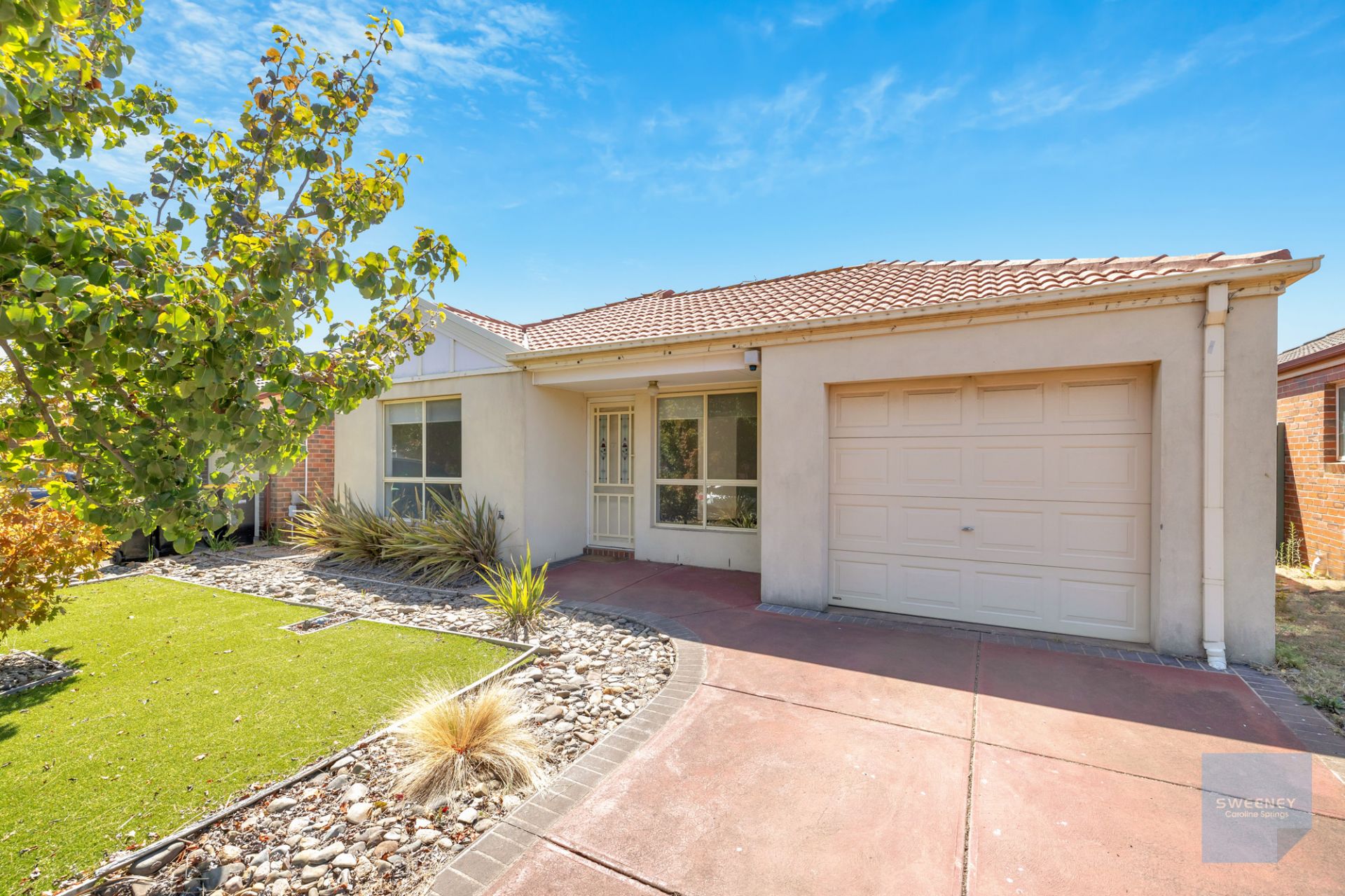 31 Kyneton Circuit, Caroline Springs - Image 1