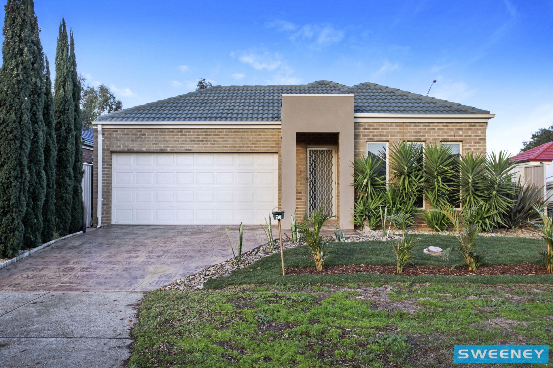 28 Barringo Way, Caroline Springs - Thumbnail 2