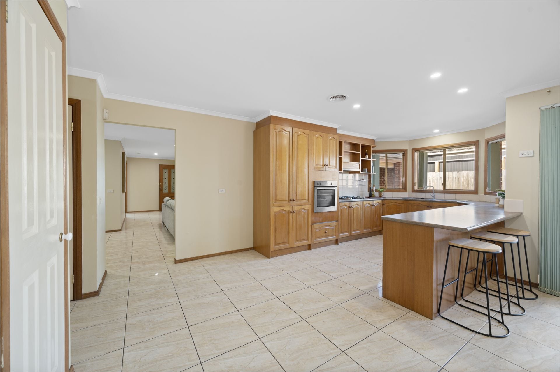 SUBSTANTIAL FAMILY HOME IN PRIZED PARKLANDS ESTATE