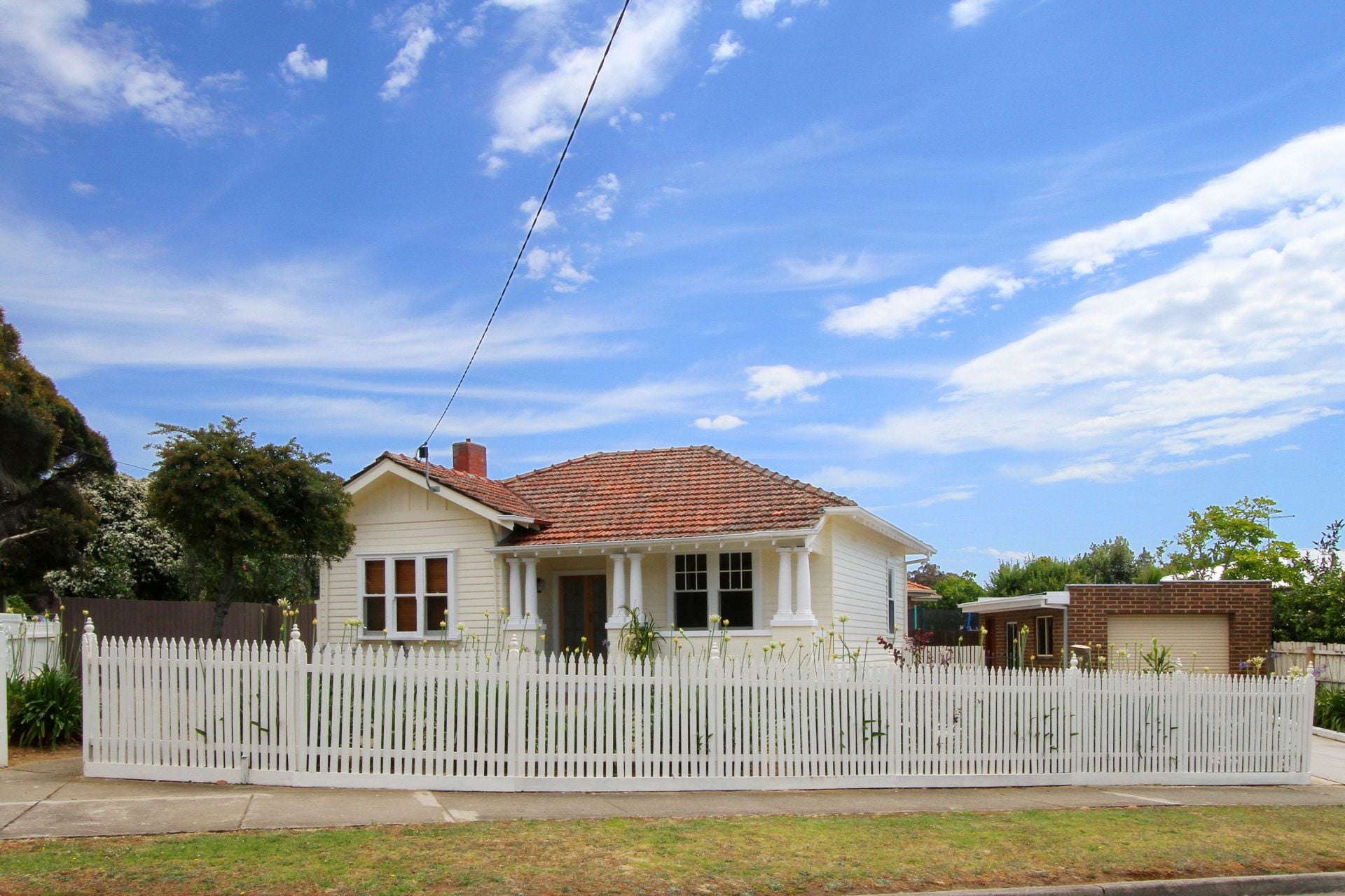 CHARMING REFURBISHED HOME