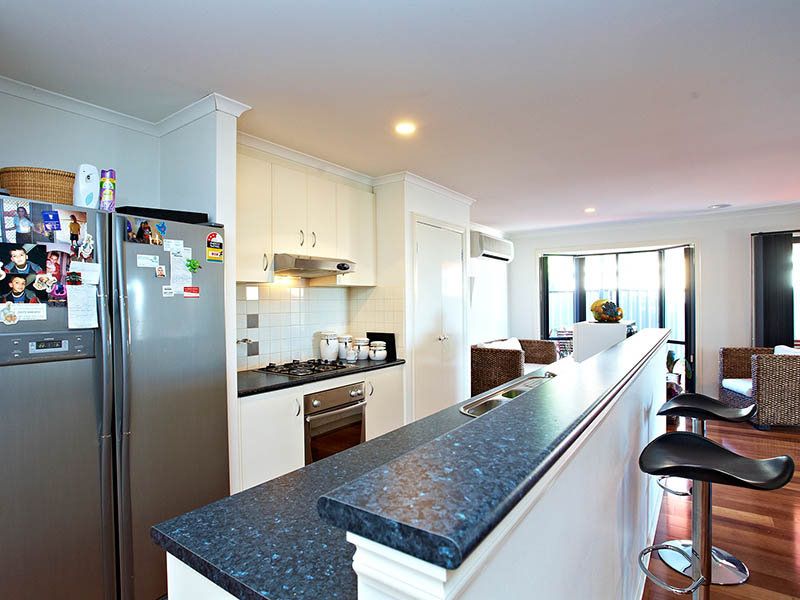 12 Dyson Way, Point Cook - Thumbnail 4