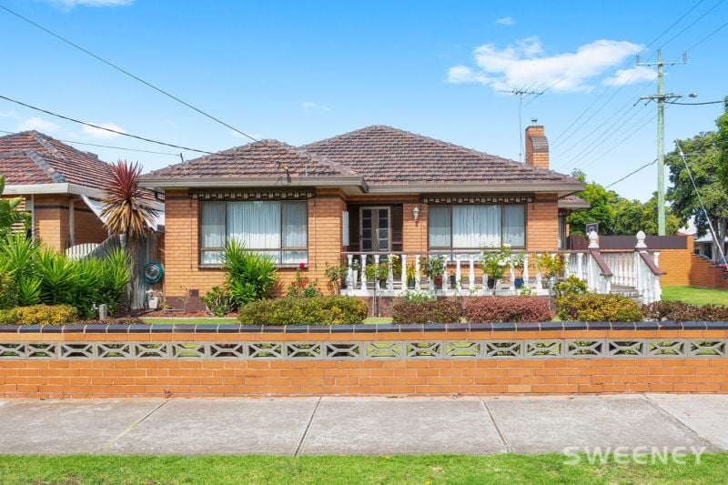122 Railway Street South, Altona - Thumbnail 2