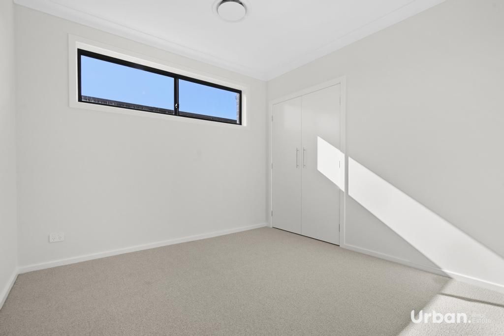 Austral 23 Parhelion Street