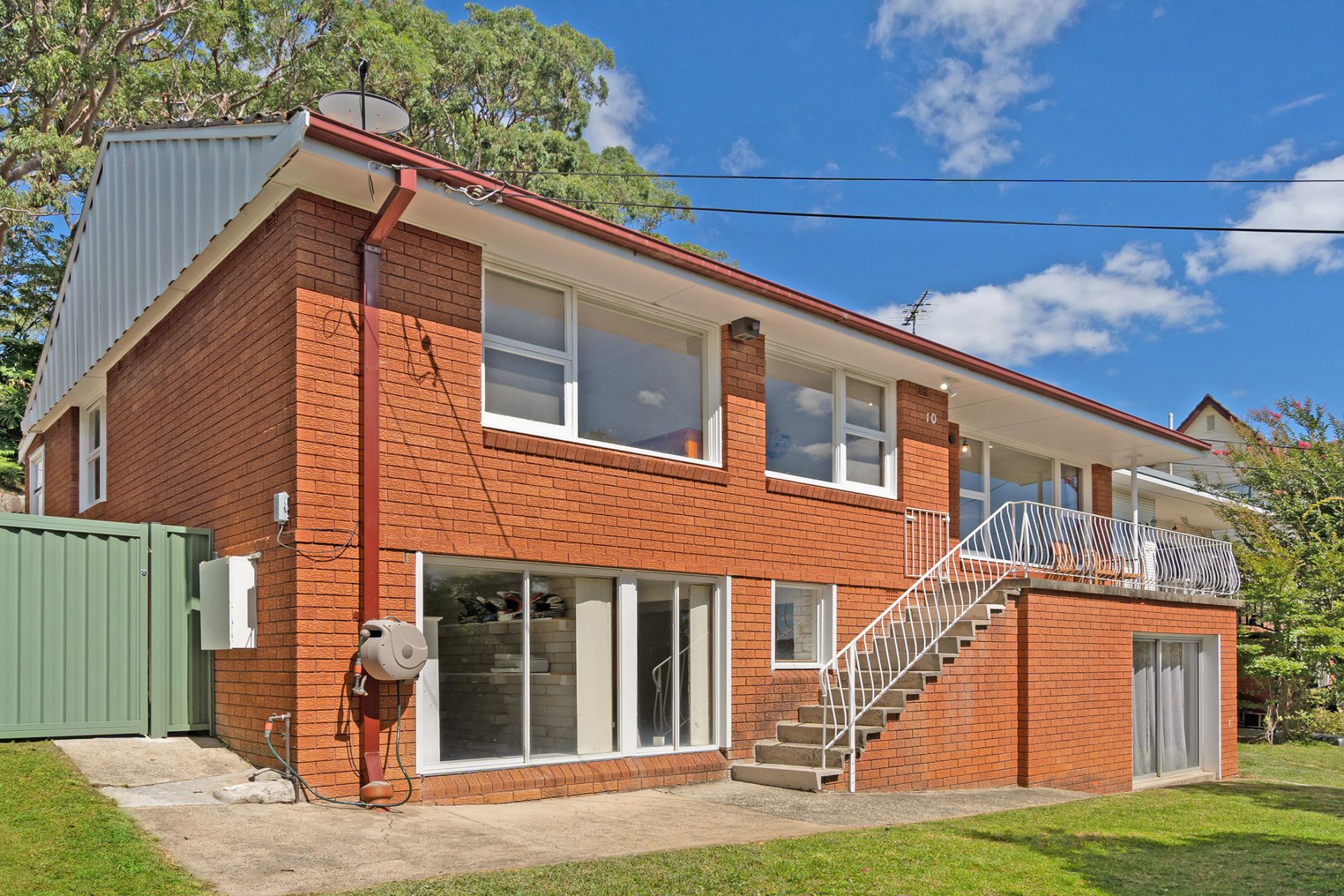 Real Estate For Sale 10 Yanagang Street Waterfall , NSW