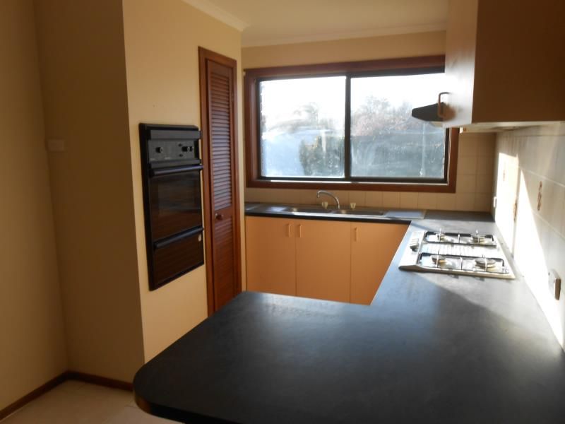 GREAT LOCATION, GREAT PRICE !!! **