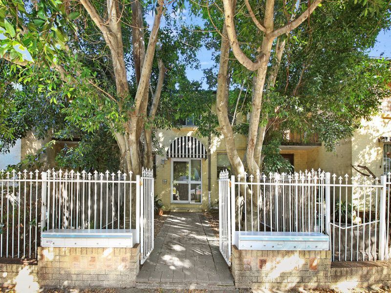 2/2 Silver Street, ST PETERS, St Peters - Thumbnail 3