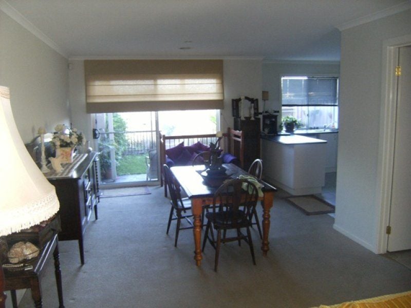 5/30 The Parkway, Caroline Springs - Thumbnail 4