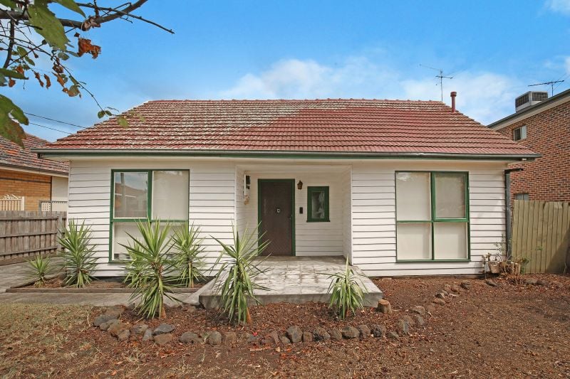 51 Dickens Street, Lalor