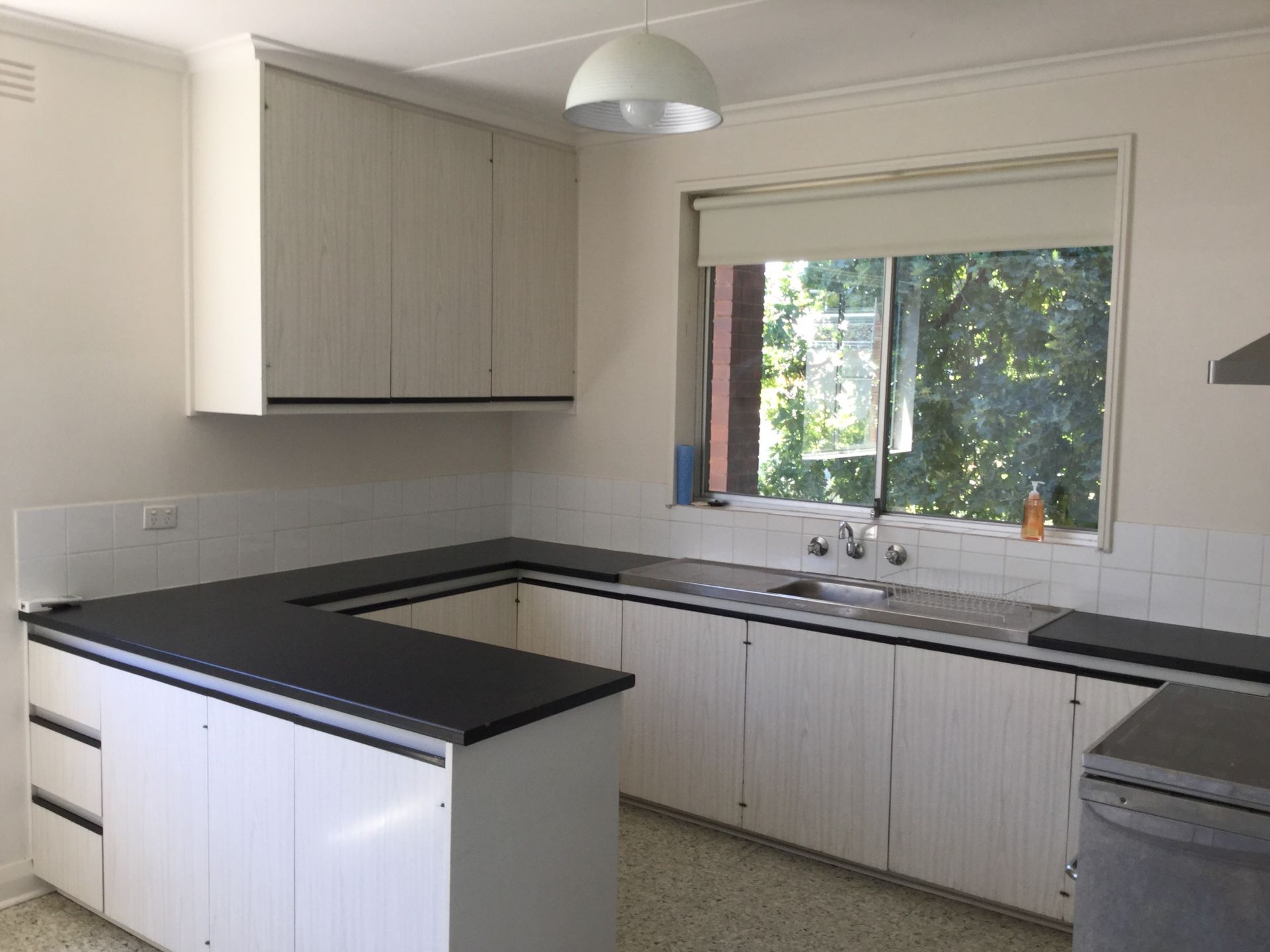 **Super Spacious Apartment**