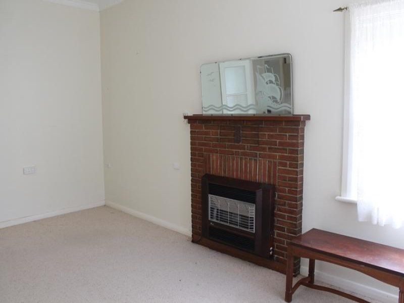29 Adelaide Road MILLICENT SA, Millicent - Thumbnail 7