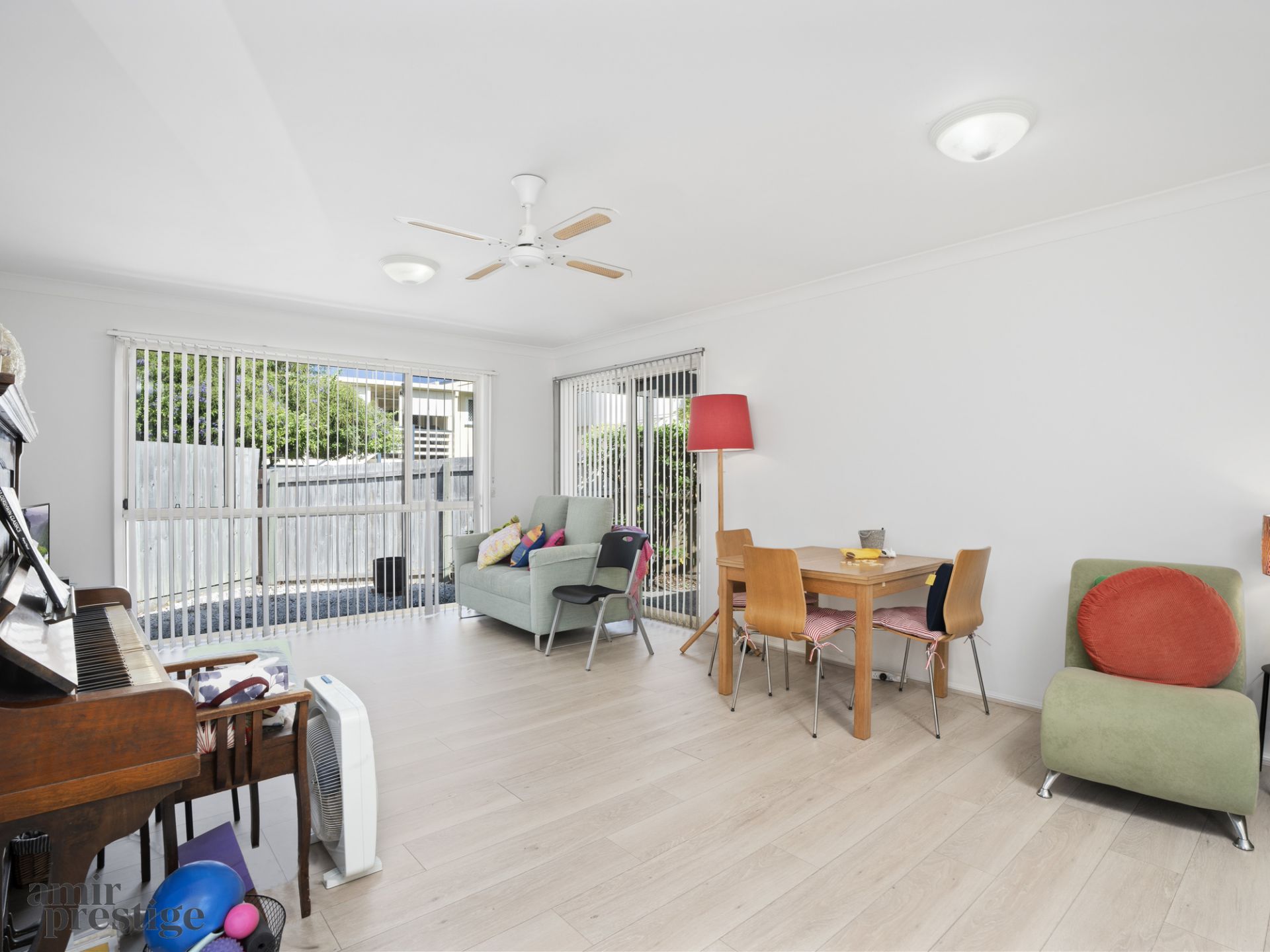 2/57 Melinda Street, Southport - Thumbnail 8