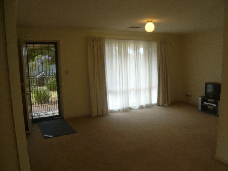 2C Thornbury Street Beulah Park 5067