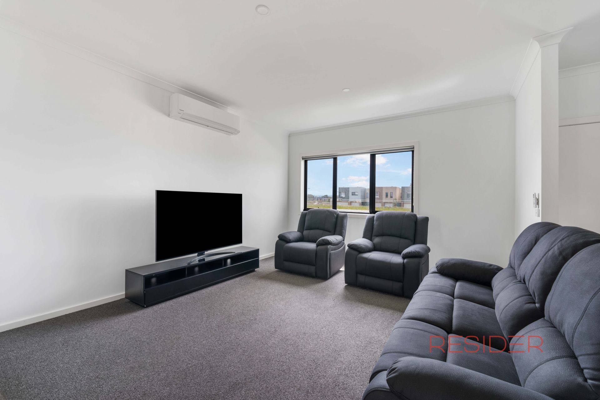 9/27 Pipers Lane Mernda, Mernda - Thumbnail 5