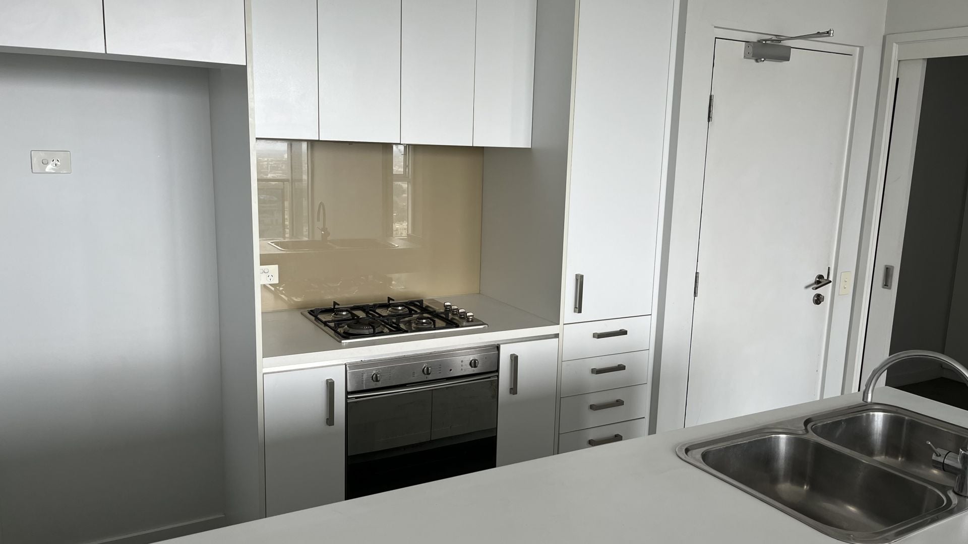 3004/483 Swanston Street Melbourne VIC, Melbourne - Thumbnail 2