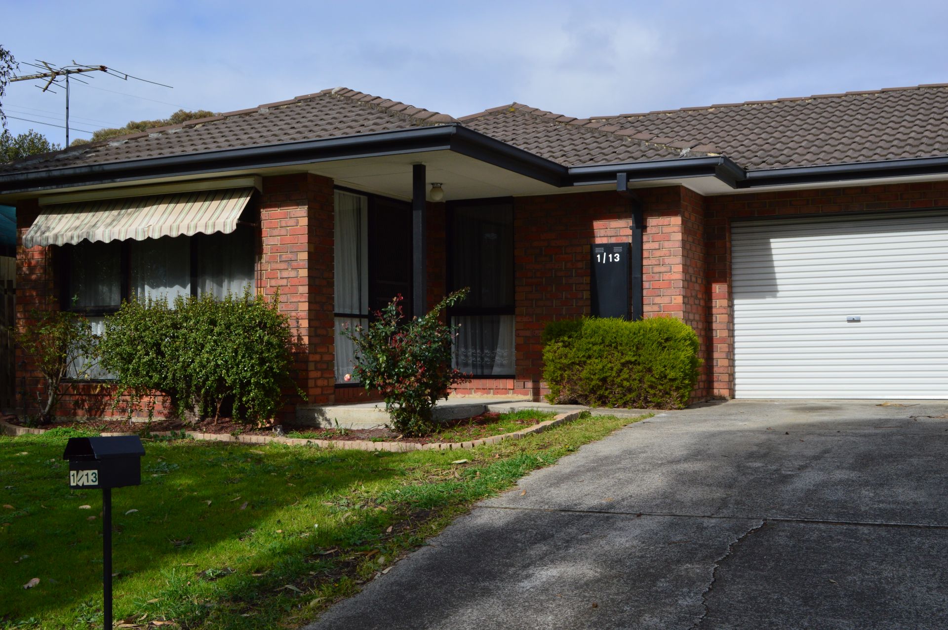 NEAT TWO BEDROOM UNIT WITH PRIME LOCATION