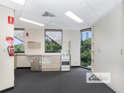 STONES CORNERS BEST EXPOSED FREESTANDER WITH THE LAND TO MATCH!