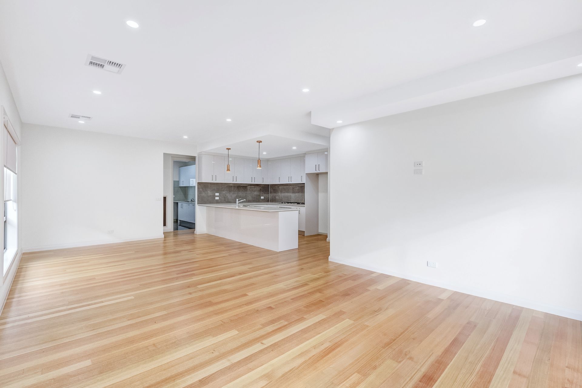 96 Stonehill Drive, Bacchus Marsh - Thumbnail 6
