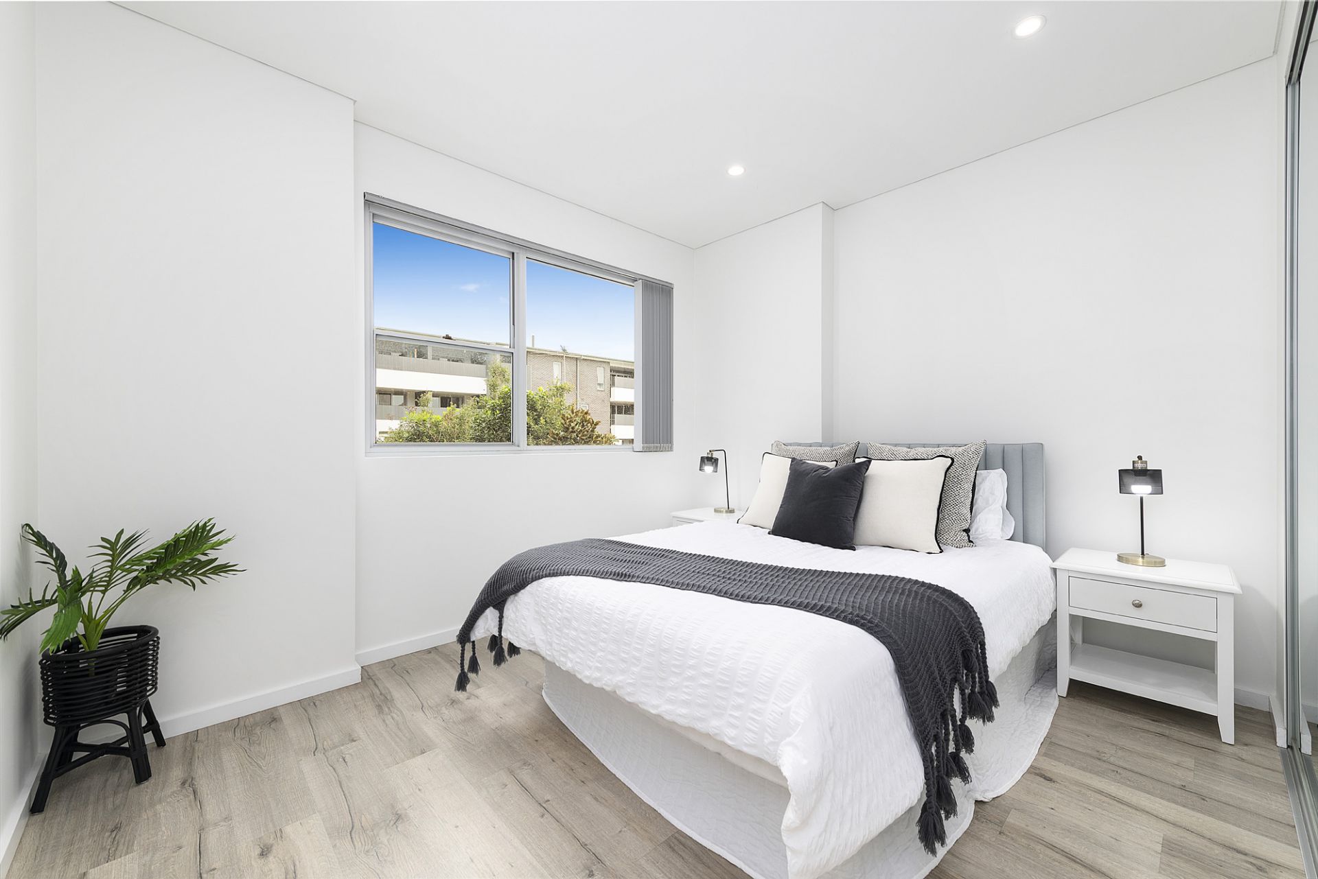 102./12-14 Mandemar Avenue, Homebush West, West - Thumbnail 7