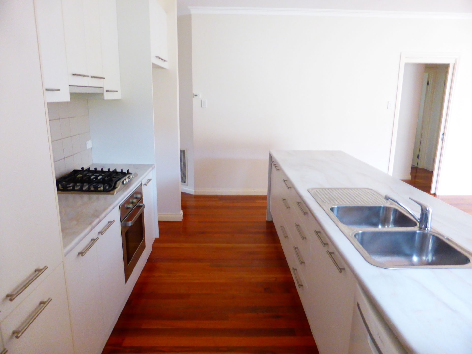Updated Villa Style Unit - Very Spacious!