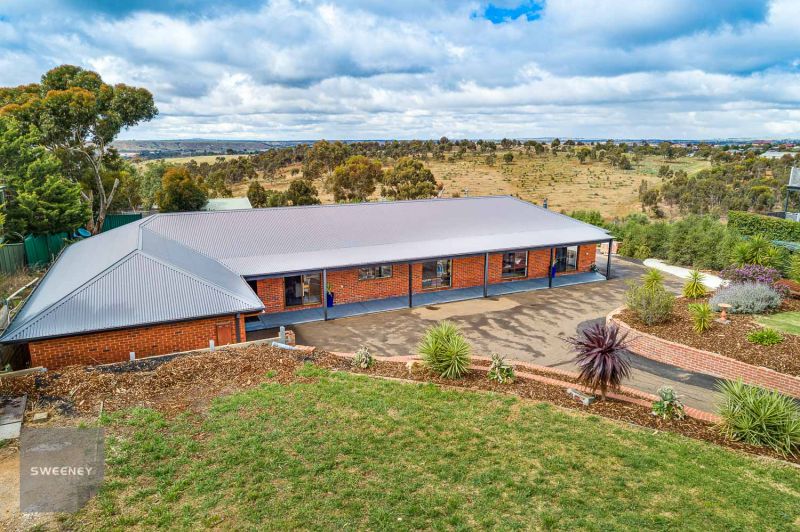 11 Ramsay Crescent, Darley - Thumbnail 3