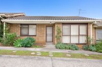 2/14 Vera Street, Frankston VIC