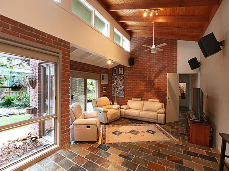 22 Shane Avenue, Seabrook - Thumbnail 7