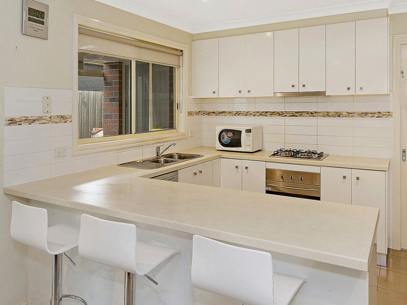 9 Paringa Avenue SOUTH MORANG, South Morang - Thumbnail 8
