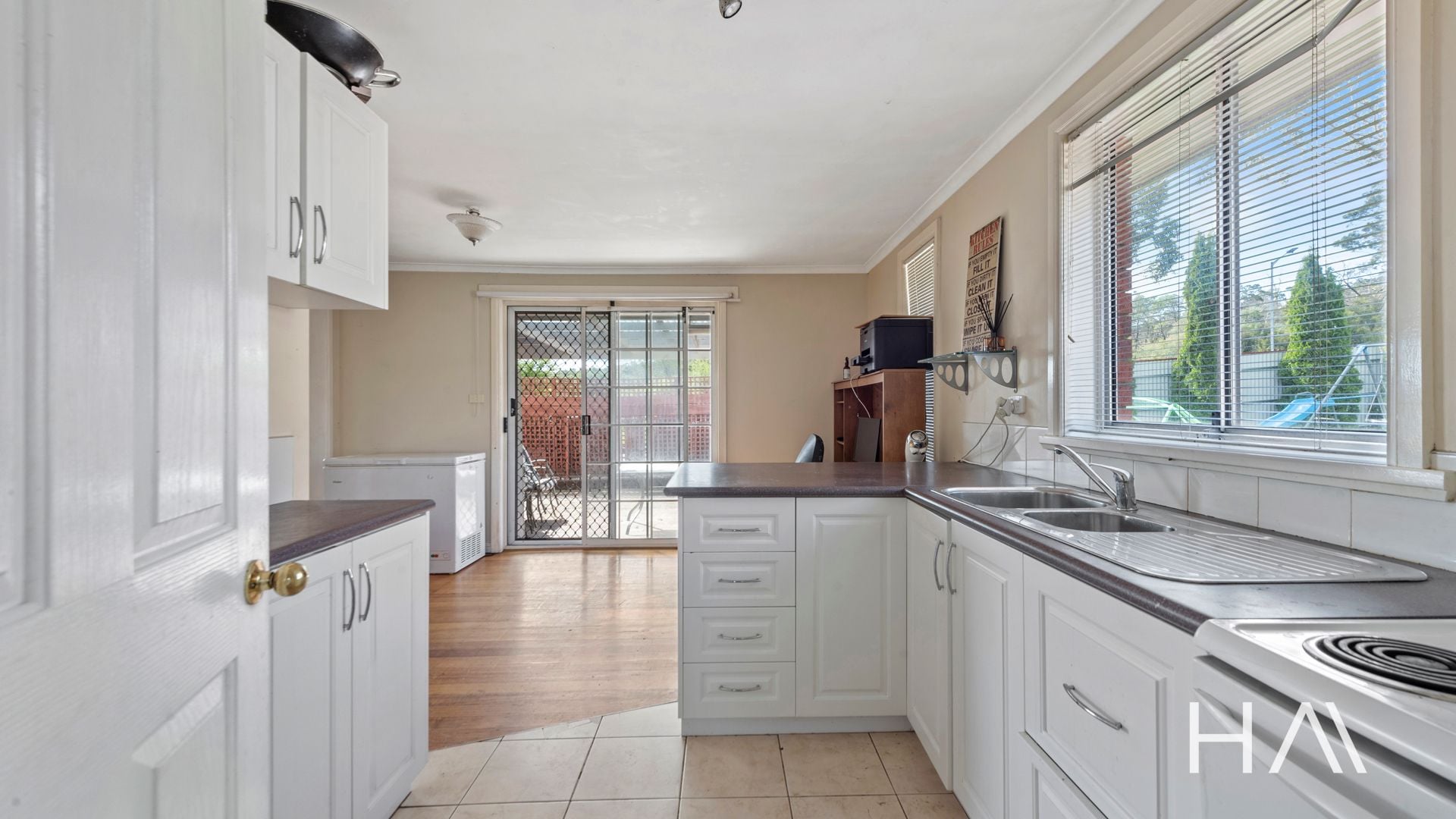 26 Prossers Forest Road Ravenswood, Ravenswood - Thumbnail 4