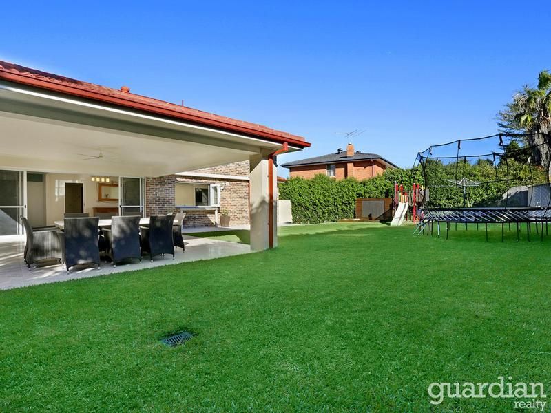 8 Squire Place CASTLE HILL NSW, Castle Hill - Thumbnail 3
