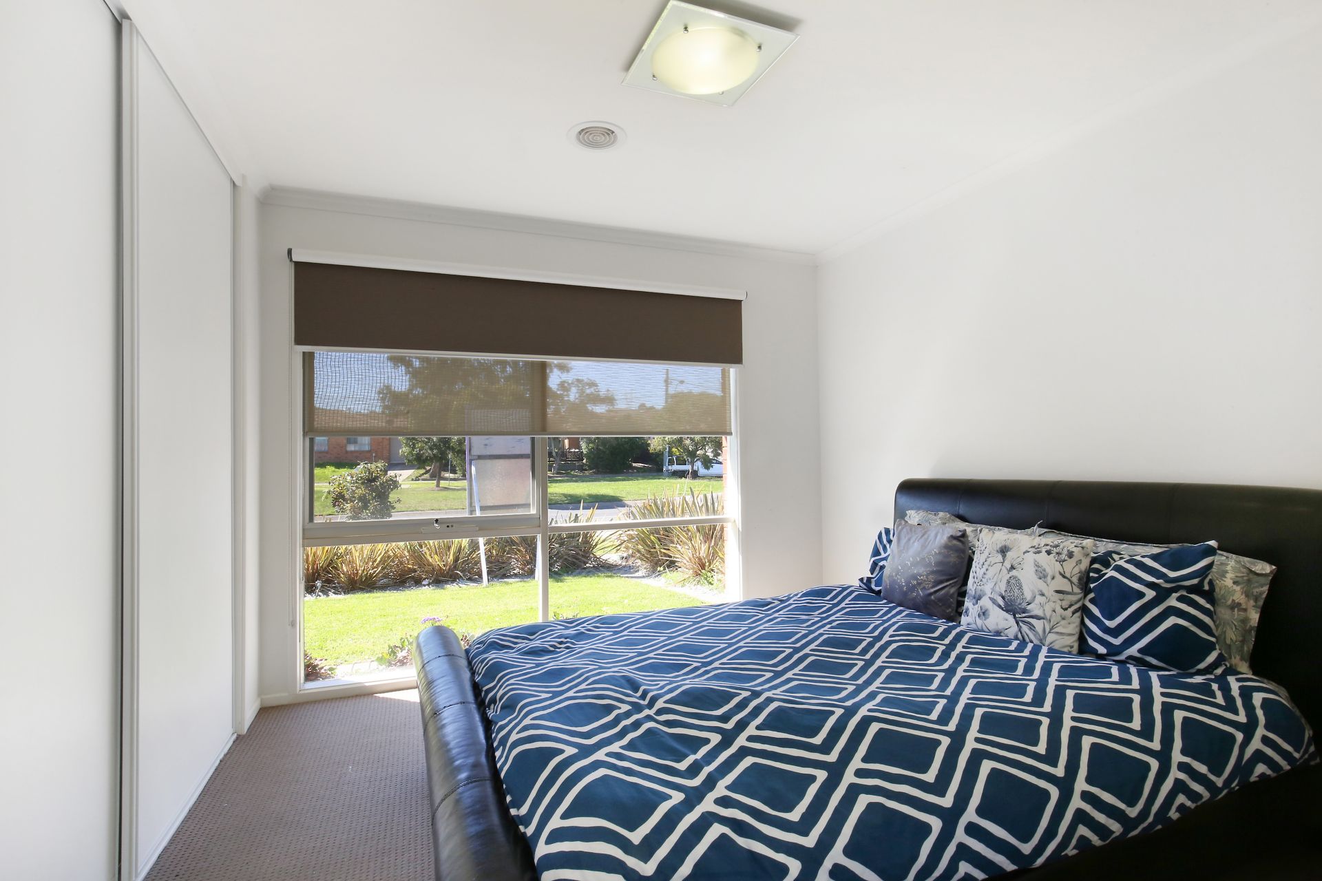 BRIGHT, CHEERFUL, STYLISH SPACES