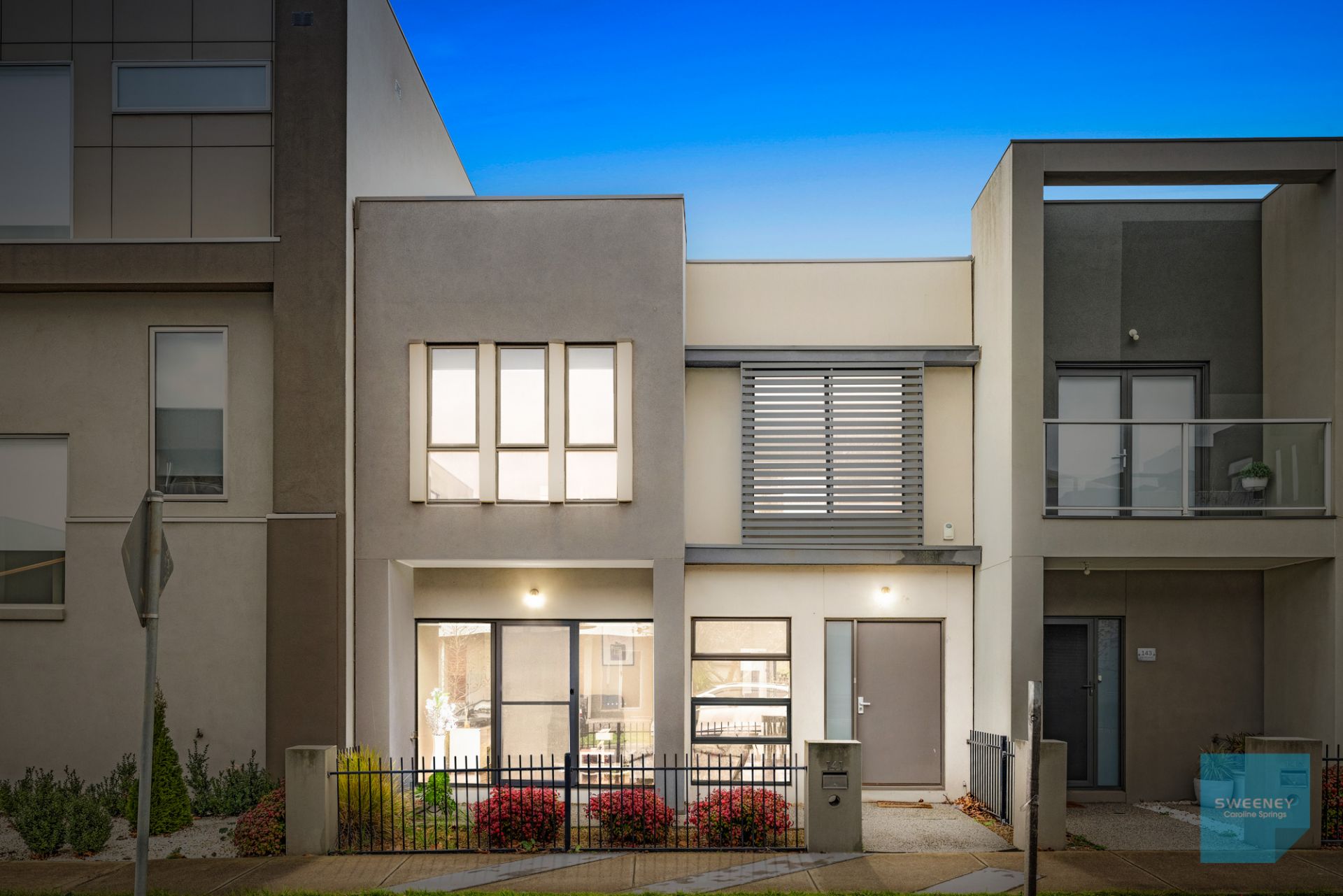 141 The Esplanade, Caroline Springs - Thumbnail 2