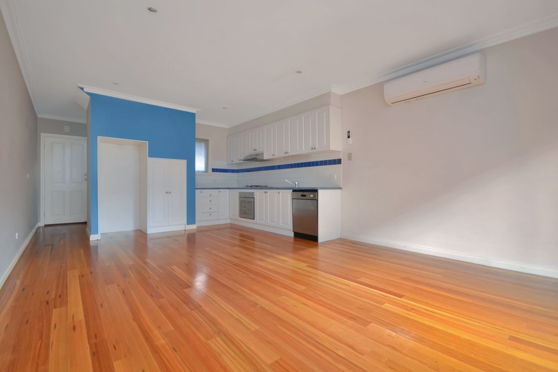 SPACIOUS WITH A SUPERB LOCATION