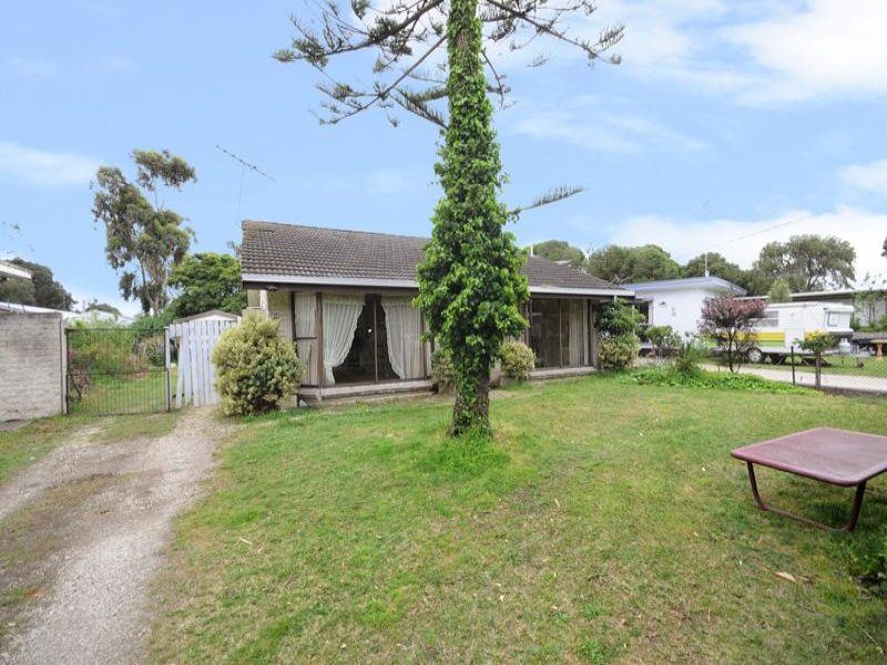 12 Cottesloe Drive BARWON HEADS VIC, Barwon Heads - Thumbnail 2