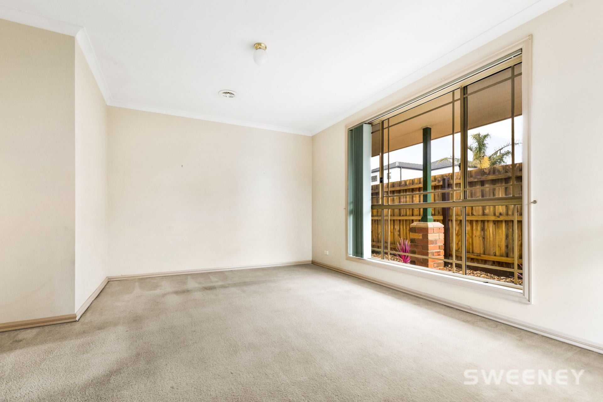 2/55 Nelson Avenue, ALTONA MEADOWS Sweeney Estate Agents