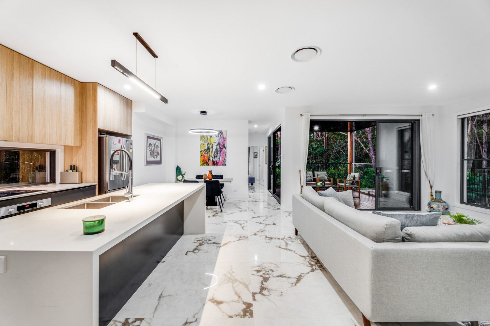4/71 Ridgeway Avenue, Southport - Thumbnail 3