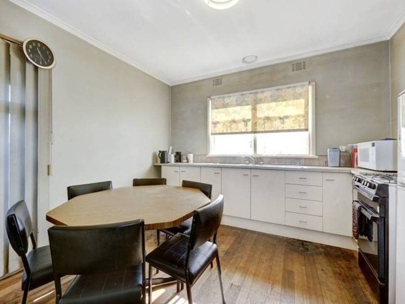 22 Edward Avenue, Altona North - Thumbnail 5
