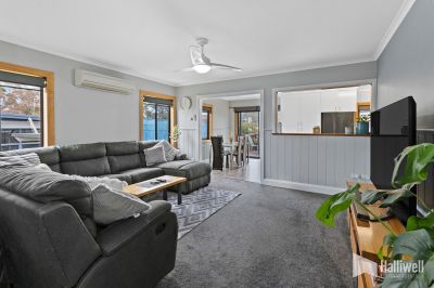 3
 
 
 
  
 
 
 1
 
 
 
  
 
 
 4
 
 
 
 
 
 
 
 12 Palmers Road, Latrobe TAS 7307, Latrobe - Thumbnail 8