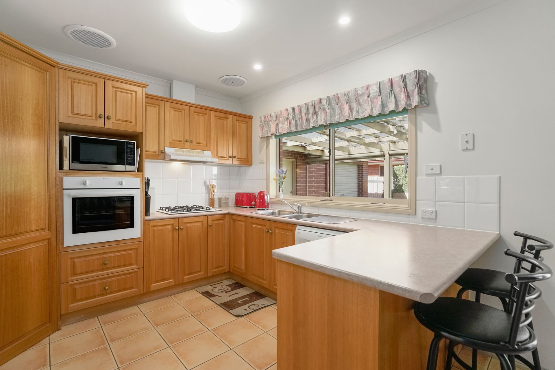 19 Parkview Drive, Alfredton, Alfredton - Thumbnail 5