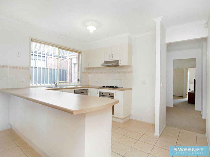 5 Klippel Way, Caroline Springs - Thumbnail 3
