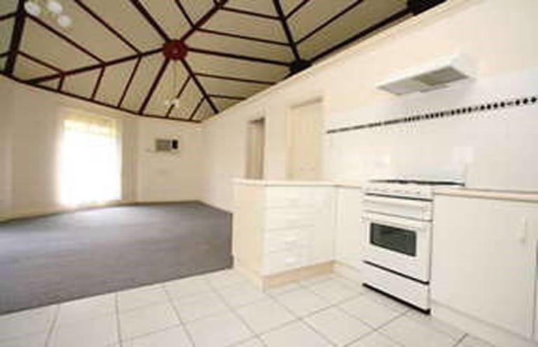 2/12  Mitchell Street West  Seaton 5023